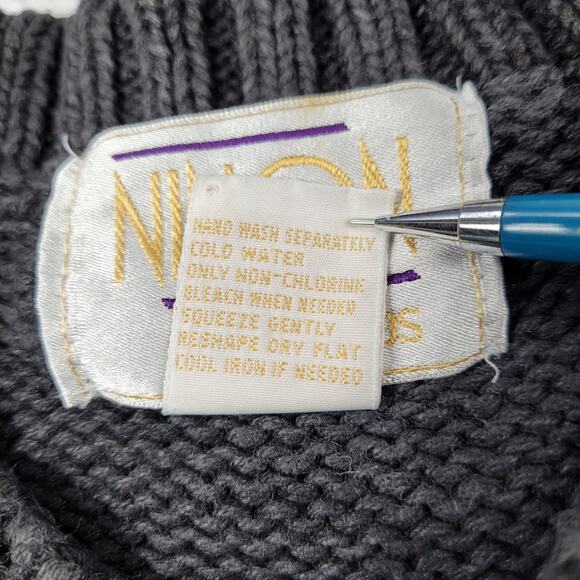 Vintage Ninon de Lenclos Floral Embroidered Harlequin Sleeve Sweater size Small - Picture 10 of 10